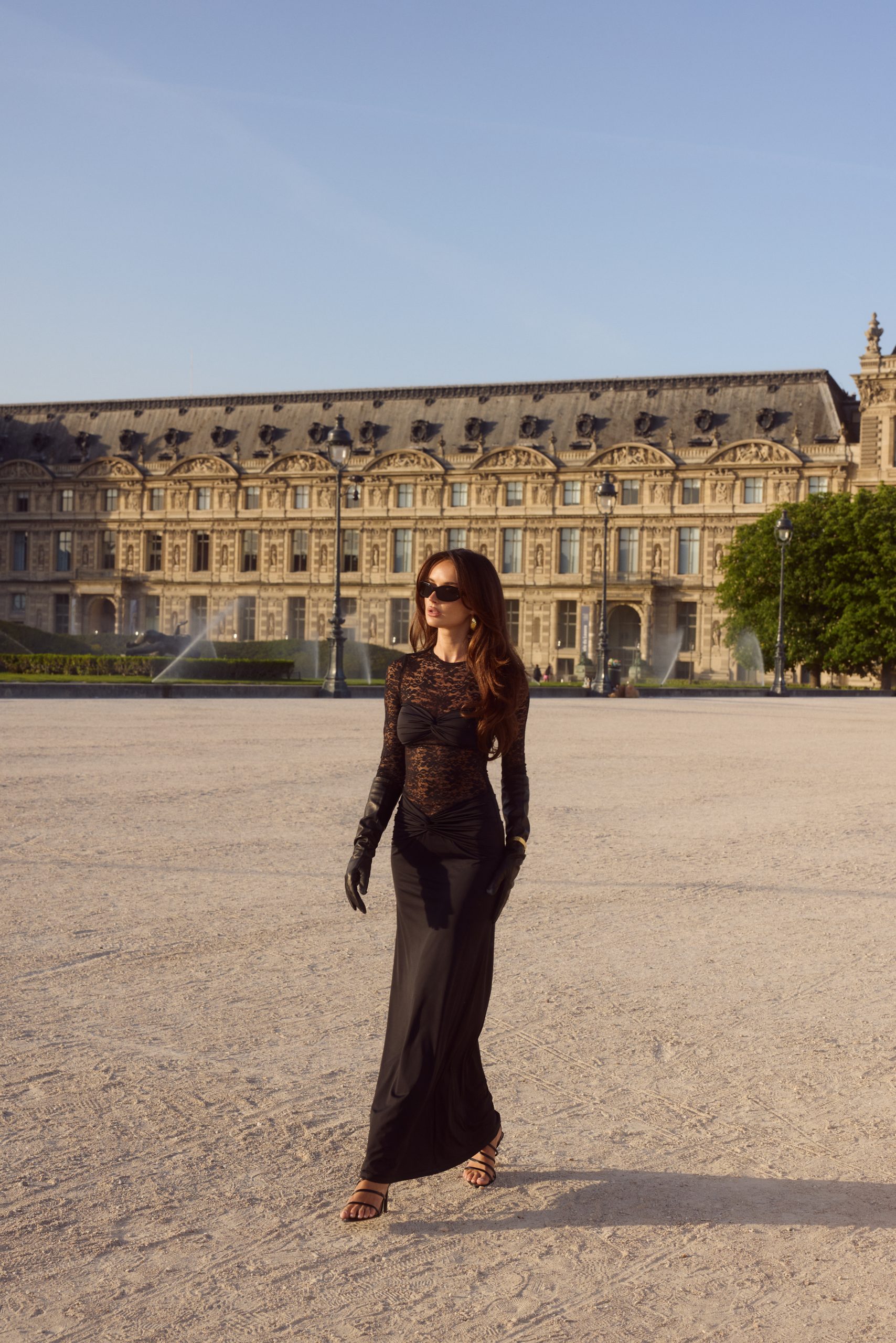 LARNA-SLEEVED-MAXI-DRESS-BLACK-(6)